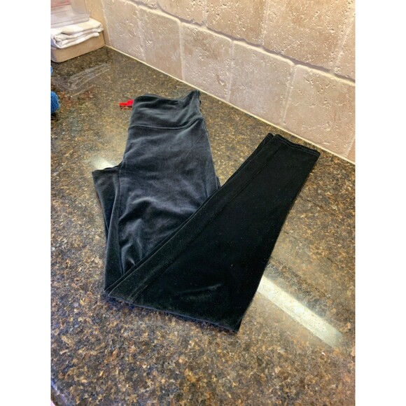 Spanx Velvet Leggings Black Size M EUC - Picture 2 of 4